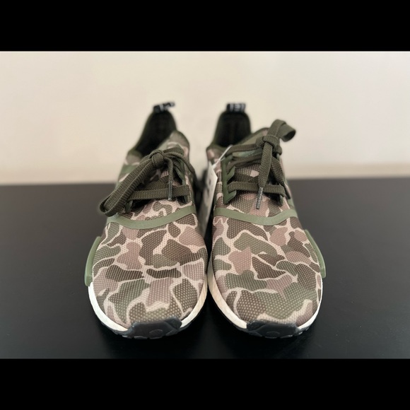 nmd r1 duck camo sesame